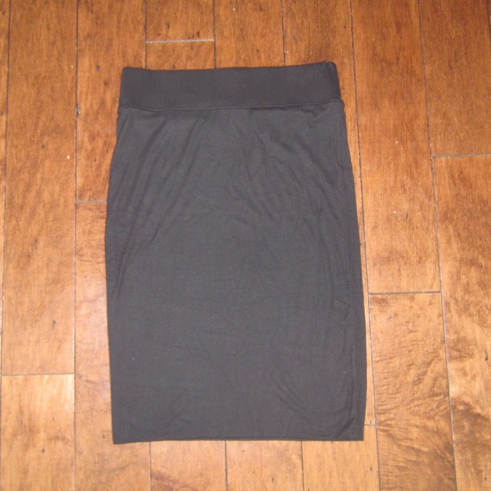 NWT Tahari Black Knit Midi Stretch Pencil Skirt L